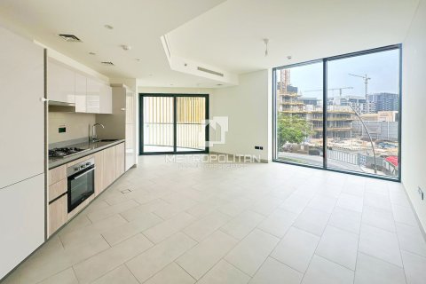 Apartment in Sobha Hartland, Mohammed Bin Rashid City, Dubai 2 bedrooms, 82 sq.m. № 72880 - photo 1