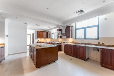 Villa en Signature Villas, Palm Jumeirah, Dubai, 5 dormitorios, 697 m², № 72883 - foto 17