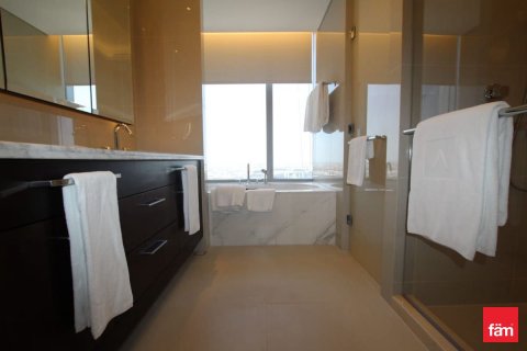 Apartamento en Downtown Dubai (Downtown Burj Dubai), Dubai, 2 dormitorios, 141 m², № 95823 - foto 8