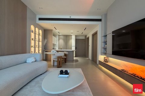 Квартира в Дубае, 1 спальня, 74.3м², № 109714