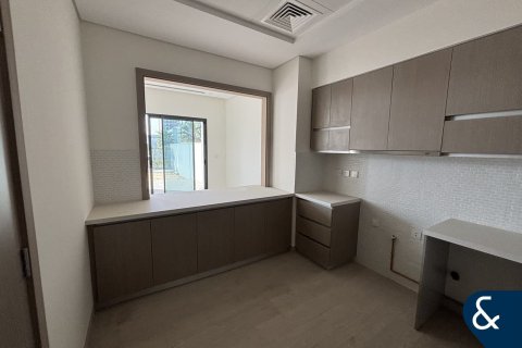 Adosado en Al Furjan, Dubai, 3 dormitorios, 238 m², № 91458 - foto 5