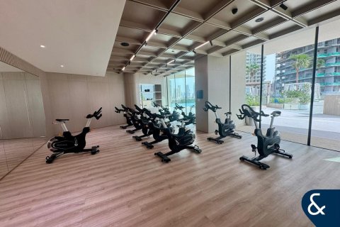 Снять в аренду квартиру в Джумейра Вилладж Серкл, Дубай: 1 спальня, 75м², № 91457 - фото 16