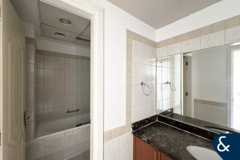 Снять в аренду виллу в Springs 8, The Springs, Дубай: 3 спальни, 228м², № 91456 - фото 13