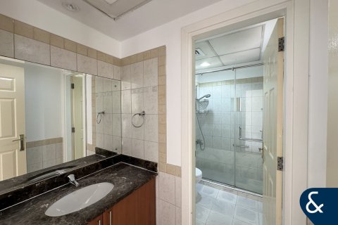 Снять в аренду виллу в Springs 8, The Springs, Дубай: 3 спальни, 228м², № 91456 - фото 10