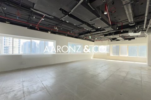 Bureau à Business Bay, Dubai, 204 m², № 56079 - photo 7