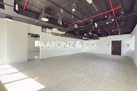 Bureau à Business Bay, Dubai, 204 m², № 56079 - photo 2
