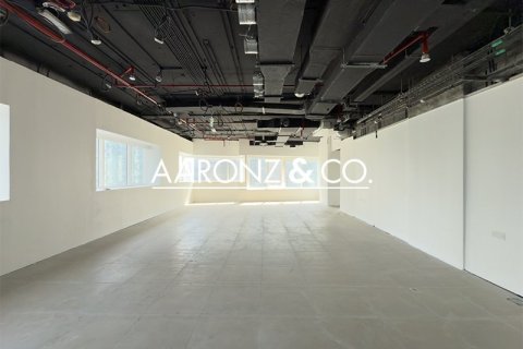 Oficina en Business Bay, Dubai, 204 m², № 56079