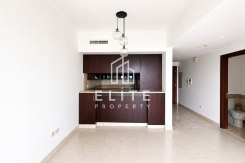 Apartment in The Fairways, The Views, Dubai 1 bedroom, 72 sq.m. № 121665 - photo 10