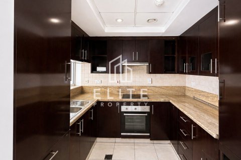 Apartment in The Fairways, The Views, Dubai 1 bedroom, 72 sq.m. № 121665 - photo 5