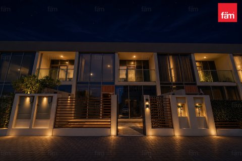 Townhouse in Dubai 2 bedrooms, 79.3 sq.m. № 119055 - photo 16