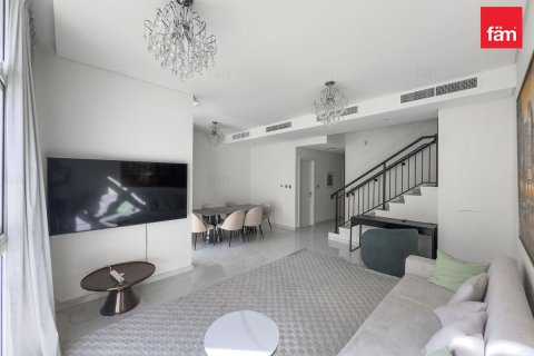 Villa in Dubai 3 bedrooms, 151.9 sq.m. № 93541 - photo 8