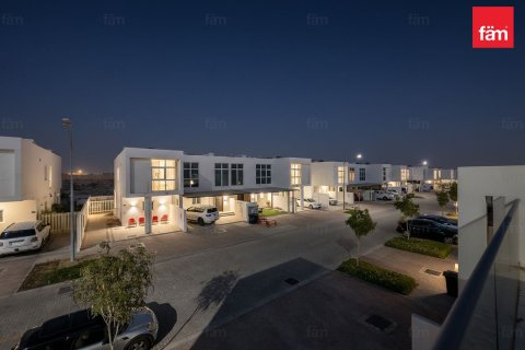 Villa in Dubai 3 bedrooms, 151.9 sq.m. № 93541 - photo 20