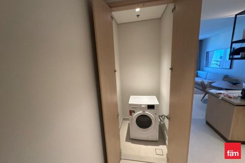 Купить квартиру в Даунтаун Дубай (Даунтаун Бурдж Дубай), Дубай: 2 спальни, 111.2м², № 93538 - фото 16