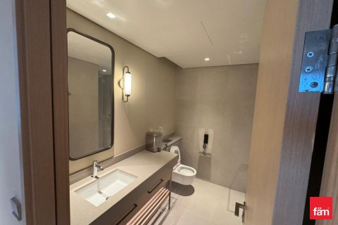 Купить квартиру в Даунтаун Дубай (Даунтаун Бурдж Дубай), Дубай: 2 спальни, 111.2м², № 93538 - фото 11