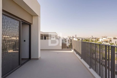 Villa in Tilal Al Ghaf, Dubai 4 bedrooms, 317 sq.m. № 24245 - photo 3
