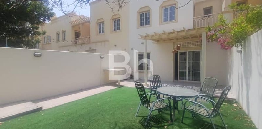 Villa en The Springs, Dubai, 2 dormitorios, 173 m², № 24224