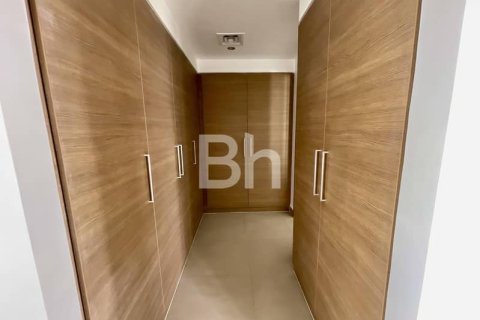 Снять в аренду виллу в Дубай Хилс Эстейт, Дубай: 5 спален, 680м², № 24244 - фото 9