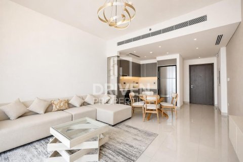 Квартира в EMAAR Beachfront, Dubai Harbour, Дубай, 2 спальни, 119.1м², № 129762