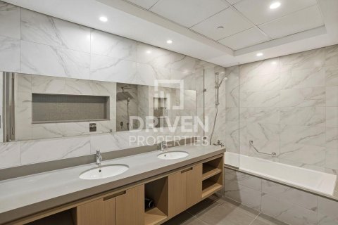 Appartement à Al Satwa, Dubai, 2 chambres, 163.04 m², № 129772 - photo 26