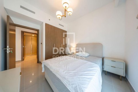 Apartamento en 17 Icon Bay, Dubai Creek Harbour (The Lagoons), Dubai, 2 dormitorios, 101.64 m², № 129770 - foto 8