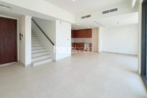 Villa en Town Square, Dubai, 3 dormitorios, 190 m², № 44578 - foto 1