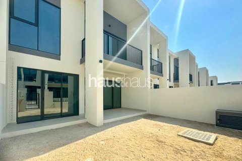 Villa en Town Square, Dubai, 3 dormitorios, 190 m², № 44578 - foto 12