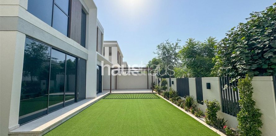 Villa en Harmony, Tilal Al Ghaf, Dubai, 5 dormitorios, 493 m², № 44587