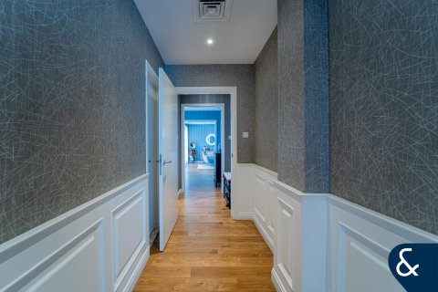 Villa in Green Community West, Green Community, Dubai 4 bedrooms, 404 sq.m. № 88638 - photo 24