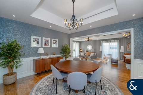 Villa in Green Community West, Green Community, Dubai 4 bedrooms, 404 sq.m. № 88638 - photo 13