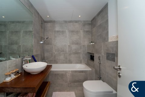 Villa in Green Community West, Green Community, Dubai 4 bedrooms, 404 sq.m. № 88638 - photo 22