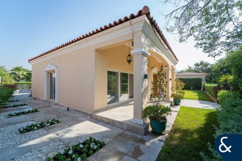 Villa in Green Community West, Green Community, Dubai 4 bedrooms, 404 sq.m. № 88638 - photo 25