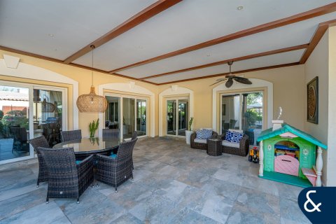 Villa in Green Community West, Green Community, Dubai 4 bedrooms, 404 sq.m. № 88638 - photo 5