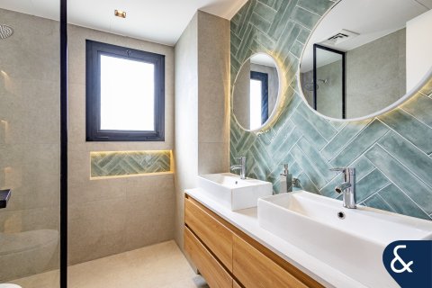 Купить виллу в Springs 12, The Springs, Дубай: 4 спальни, 210м², № 88636 - фото 20