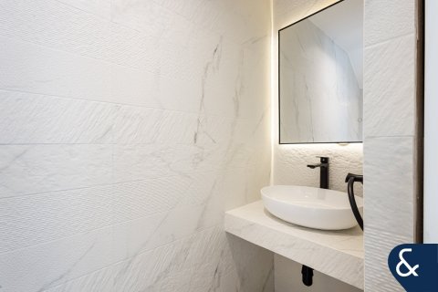 Купить виллу в Springs 12, The Springs, Дубай: 4 спальни, 210м², № 88636 - фото 9