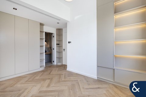 Купить виллу в Springs 12, The Springs, Дубай: 4 спальни, 210м², № 88636 - фото 11