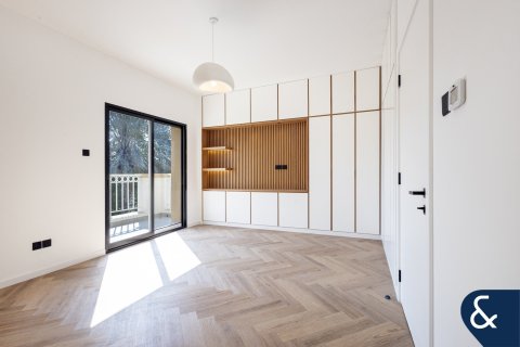 Купить виллу в Springs 12, The Springs, Дубай: 4 спальни, 210м², № 88636 - фото 14