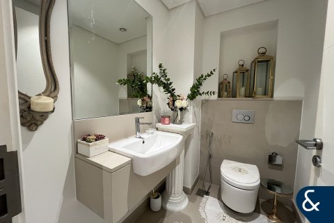 Снять в аренду квартиру в Dubai Creek Residence Tower 3 South, Dubai Creek Harbour (The Lagoons), Дубай: 2 спальни, 147м², № 88655 - фото 9