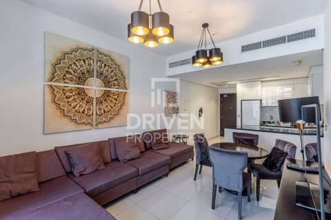 Apartment in Jumeirah Village Circle, Dubai 2 bedrooms, 105 sq.m. № 87124 - photo 5
