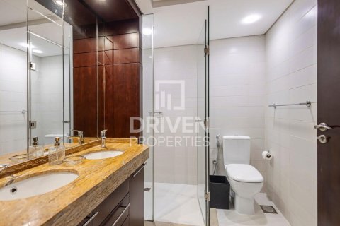 Apartment in Burj Views, Downtown Dubai (Downtown Burj Dubai), Dubai 2 bedrooms, 138 sq.m. № 20070 - photo 14