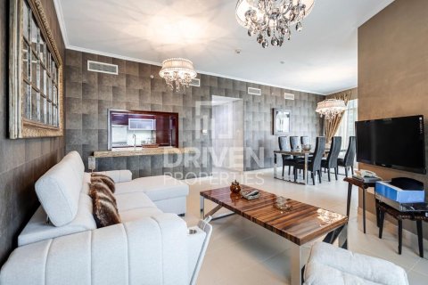 Apartment in Burj Views, Downtown Dubai (Downtown Burj Dubai), Dubai 2 bedrooms, 138 sq.m. № 20070 - photo 1