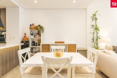 Купить квартиру в Дубае: 1 спальня, 80.9м², № 9229 - фото 5