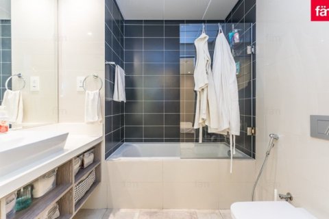 Купить квартиру в Дубае: 1 спальня, 80.9м², № 9229 - фото 11