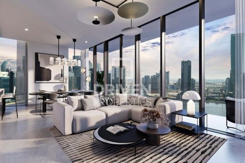 Apartment in Business Bay, Dubai 4 bedrooms, 241 sq.m. № 19621 - photo 13