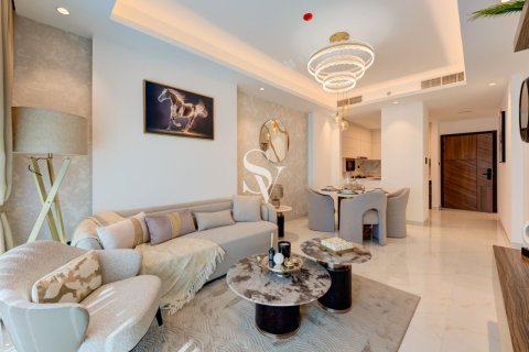Appartement à Nadd Al Hammar, Dubai, 2 chambres, 106 m², № 118552 - photo 2