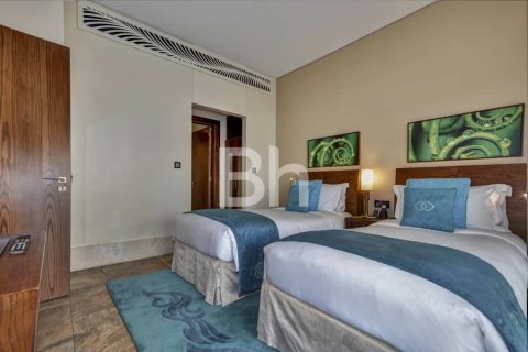 Apartment in Palm Jumeirah, Dubai 2 bedrooms, 135 sq.m. № 57259 - photo 7