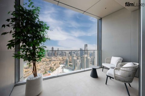 Ático en Dubai, 4 dormitorios, 492.4 m², № 47821 - foto 2