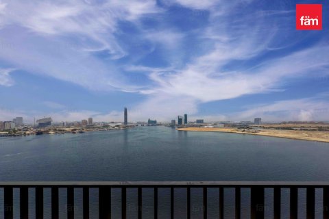 Apartment in Dubai 2 bedrooms, 97.8 sq.m. № 47756 - photo 10