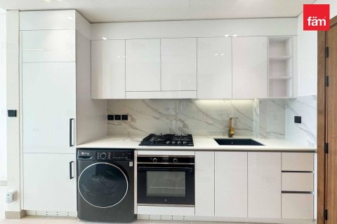 Apartment in Dubai 31.6 sq.m. № 47757 - photo 5