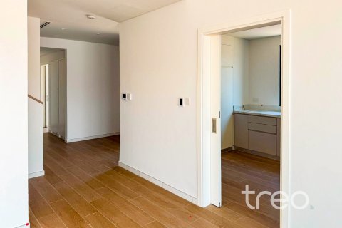 Adosado en Dubai, 4 dormitorios, 358.7 m², № 120236 - foto 11