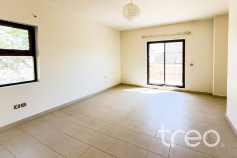 Villa in Casa, Arabian Ranches 2, Dubai 4 bedrooms, 335.29 sq.m. № 120233 - photo 15